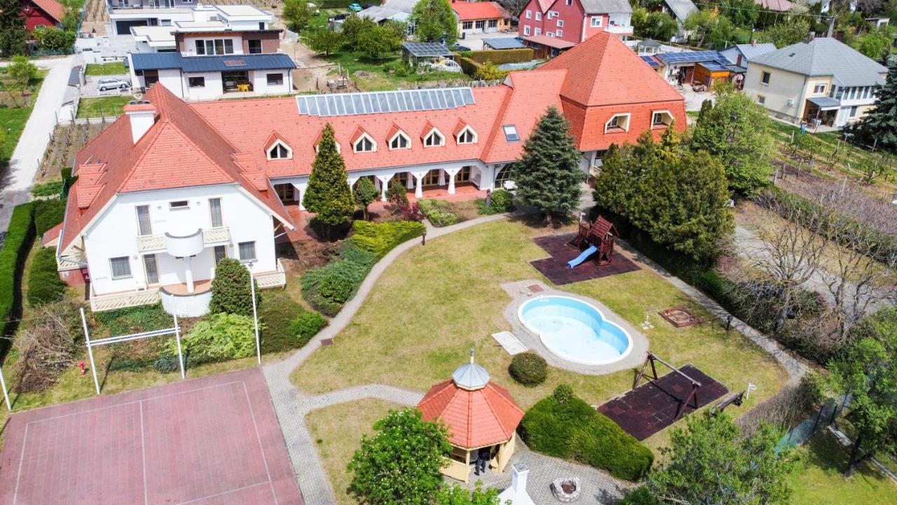 Global Apartmanhaz Vonyarcvashegy Zewnętrze zdjęcie
