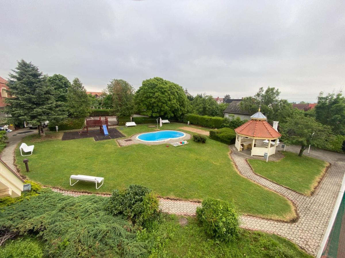 Global Apartmanhaz Vonyarcvashegy Zewnętrze zdjęcie