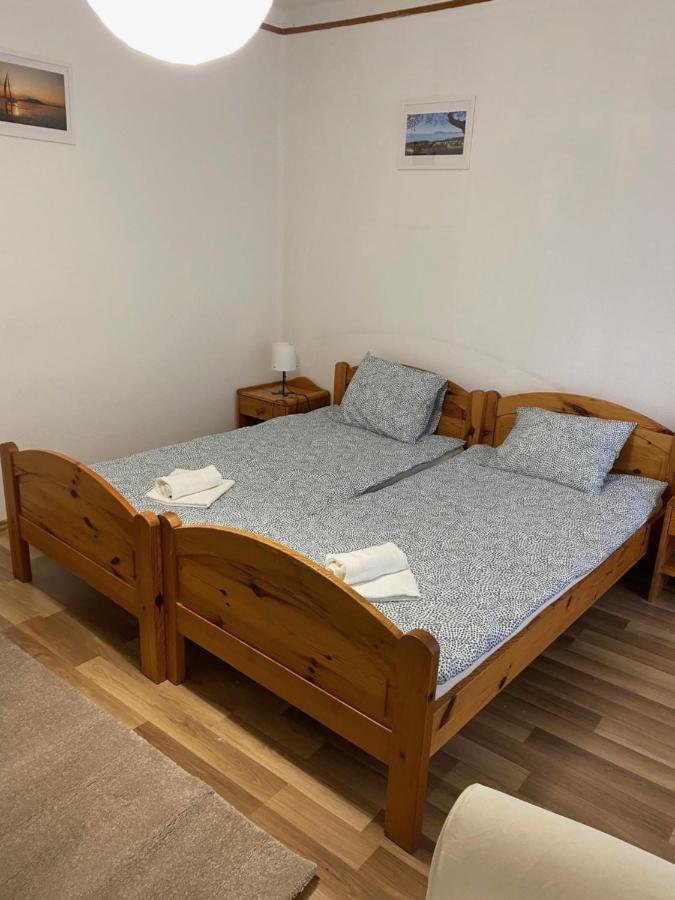Global Apartmanhaz Vonyarcvashegy Zewnętrze zdjęcie