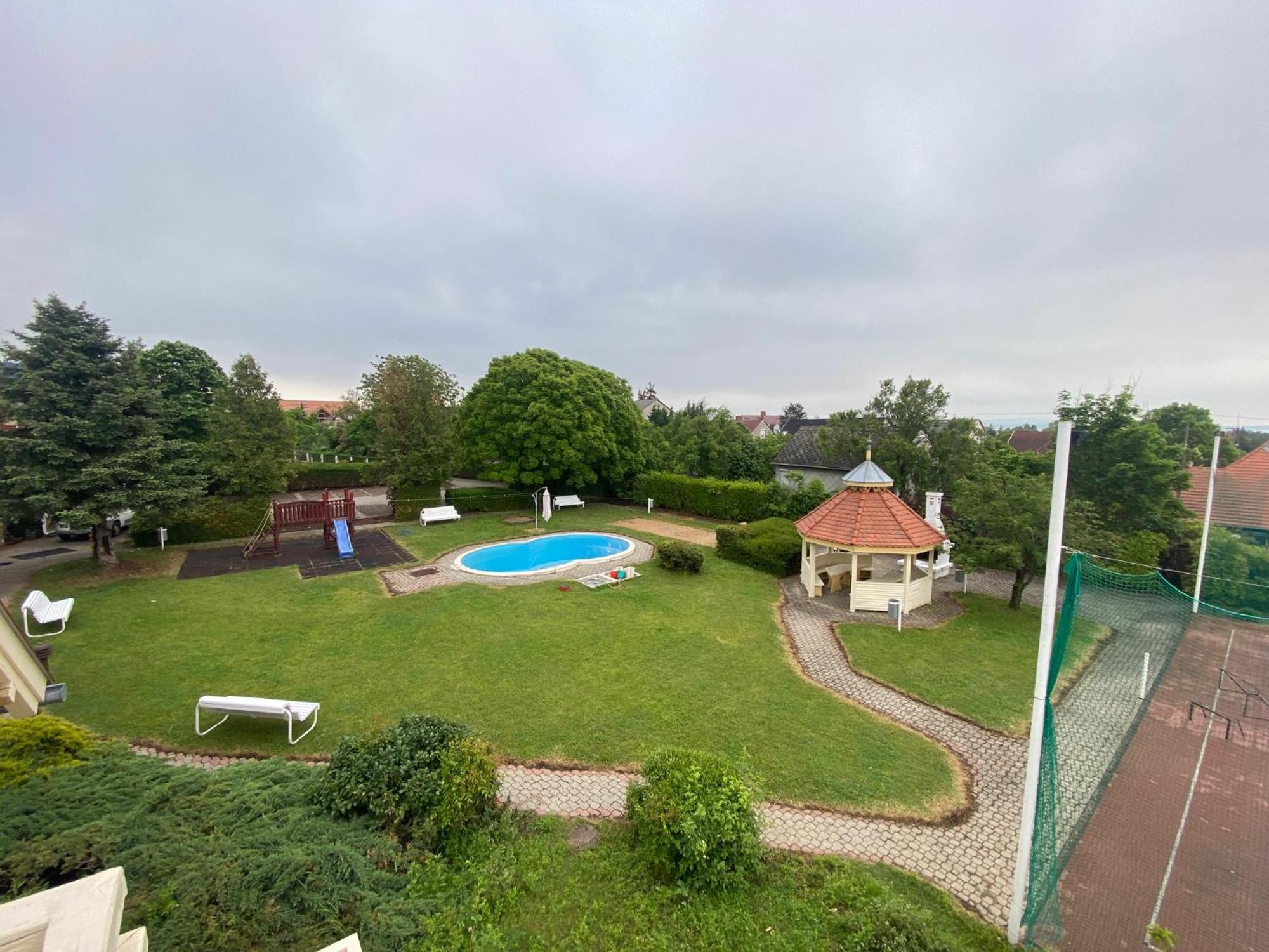 Global Apartmanhaz Vonyarcvashegy Zewnętrze zdjęcie
