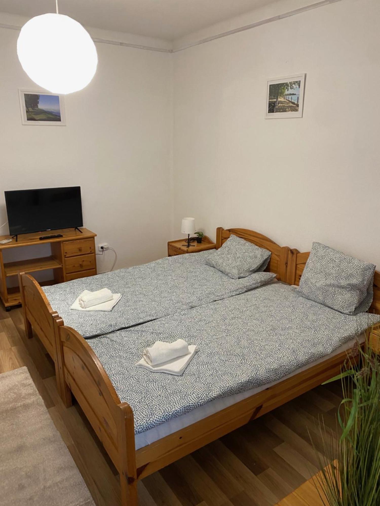 Global Apartmanhaz Vonyarcvashegy Zewnętrze zdjęcie